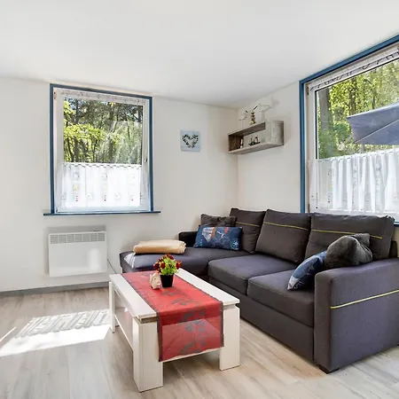 Kompleks wypoczynkowy Mary Ann, Bgl 25 Dranske